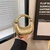 Mini Bolsa de Caixa de Luxo para Mulheres 2025 Nova Bolsa de Mão com Textura Compacta Moda Elegante Bolsa Meia-Lua com Corrente