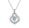 Collar de plata de ley S925 con moissanita para mujer, colgante de corazón y gota de agua, cadena para clavícula moderna y de lujo ligero, suministro al por mayor para transmisión en vivo