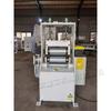Máquina automática de gravação e relevo de tábuas de madeira, pequena máquina de relevo para pisos de madeira maciça, equipamento de solda de placas de densidade de compensado