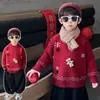Novas Blusas Base para Meninos e Meninas Inverno 2026, Estilo Doce e Suave, Decoradas com Pompom, Suéter Espesso e Quente, Modernas