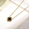 Pulseira da Sorte Trevo de Quatro Folhas Cravejada com Diamantes Estilo Europeu e Americano Lado Único Explosões Amazon Transfronteiriças Moda Feminina Pulseira Personalizada Versátil