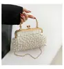 Bolsa Pequena Casual Feminina Doce Fresca Cor Sólida Bolsa com Fecho de Pérolas Bolsa Feminina com Corrente Ombro Único Transversal Bolsa de Mão