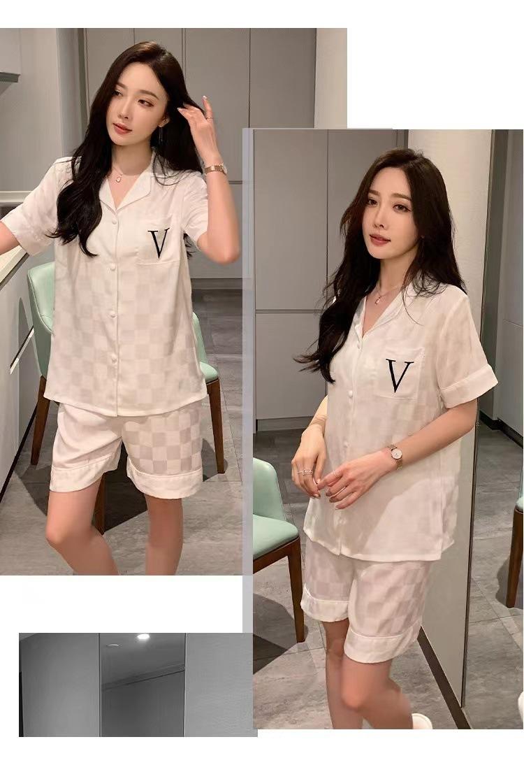 f81c4d55-4756-4e48-a931-aaf0b3b9baee.jpe