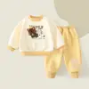 Conjunto de moletom de fleece espesso para bebê, outono e inverno, para meninos e meninas, roupa quente de duas peças