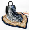 Lenço de Seda com Padrão Paisley Clássico Europeu e Americano para Mulheres, Lenço de Cabeça Versátil da Moda em Seda Sintética, Lenço Quadrado de 90cm, Atacado Transfronteiriço