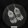Brincos de borla de prata Miao artesanais estilo étnico vintage temperamento feminino Yunnan Miao personalidade estágio brincos longos versáteis