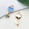 Azul Lago Gotejamento de Óleo Mamadeira Floco de Neve Laço Coração Pingente Acessórios Artesanais Pulseira Colar Acessórios de Joia