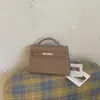 Bolso bandolera cuadrado tipo Kelly diagonal para mujer, coreano, otoño, nuevo, versátil, japonés, lujo ligero, estilo retro, bolso de mano para ir al trabajo 2026