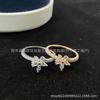 Anillo Flor de Ciruelo Tres Pétalos Familia T Moda Mujer Anillo de Dedo de Flor Personalizado Anillo Simple Ciber Popular Novia Novia