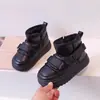 Botas de Neve Infantis de Marca da Moda Estilo Inverno Sapatos Grandes de Algodão para Meninos Sapatos Espessos com Forro de Lã para Meninos Sapatos para Meninas Sapatos de Algodão para Crianças Médias e Grandes