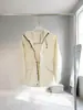Chaqueta de trabajo casual con capucha de tres pruebas estilo montaña dopamina de gran valor para exteriores, corte holgado