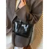 Bolsa Feminina 2025 Design de Nicho Coreano Bolsa Saco Moda Versátil Ins Bolsa de Ombro Bolsa Transversal Bolsa de Mão Portátil