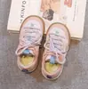 Zapatos Deportivos Casuales para Niños 2026 Modelo Nuevo de Primavera Versátiles Simples para Niñas Zapatos Forrest Gump Suela Suave Antideslizantes para Niños