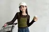 Conjunto de Ropa de Otoño para Niñas 2026 Nuevo Elegante Mediano y Grande Infantil Falso Dos Piezas Camisola Top de Manga Larga Falda de Mezclilla de Otoño Moderna