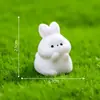 Conejo creativo que brilla en la oscuridad, decoración DIY de paisaje en miniatura, pequeñas manualidades de resina para escritorios e interiores de automóviles