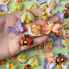 Simulación de comer y jugar insectos animales pequeños Joyería DIY Accesorios Gota de pegamento Carcasa de teléfono móvil Material de belleza Caja de papelería Decoración