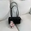 Bolso tipo almohada casual nuevo de verano 2026, Bolso de hombro único de alto estilo para el trabajo, Bolso de axila de nicho a la moda para mujer