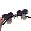 Triángulo Metálico Sin Marco Flor Cruz Bordeador Accesorios de Espejo Diamante Protección UV Gafas de Sol para Niños Gafas de Sol