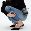 Sandalias de Tacón Alto para Mujer de Color Sólido con Punta Fina Populares Europeas y Americanas Verano 2025 Nuevas Versátiles Tacones de Aguja Cerrados con Pedrería