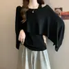 Conjunto de duas peças de regata fina de verão e xale plus size para mulheres, top de malha de seda gelada, conjunto estiloso que cobre os braços para mulheres com um pouco mais de curvas.