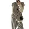 Colete de tricô vintage de botão único estilo francês para mulheres, novo suéter em camadas outono e inverno 2026, top de outer wear soltinho