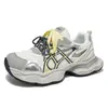Novos Tênis Dad Mesh Respirável de Solado Grosso para Homens Adolescentes, Estilo Hong Kong Moda Tendência Casual Calçados Masculinos Jovens