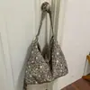Bolso de hombro tipo tote de moda transfronterizo con estampado de estrellas japonesas y coreanas 2026 nuevo de alta gama de gran capacidad para el día a día