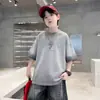 Roupas infantis meninos moda verão camiseta 100% algodão 2026 novo estilo crianças médias e grandes verão meninos fino verão manga curta t