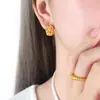 Pendientes de Malla Hueca de Personalidad de Verano para Mujer, Pendientes de Tachuela Geométricos de Acero de Titanio de Color Neutro Estilo Frío de Nicho, Pendientes de Puesto de Moda