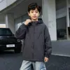 Chaqueta Casual de Otoño para Niños 2026 Nueva Moda Abrigo a Cuadros para Niños Mayores, Ropa con Capucha para Niños de Primavera y Otoño
