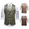Chaleco de gamuza para hombre de doble botonadura, corte entallado con cuello, con diseño estampado a color, en un estilo casual británico adecuado para ocasiones formales
