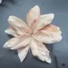 Flor de Lirio Artificial Grande de 13 cm Cabeza de Flor Producto Nuevo Transfronterizo Flor de Tela de Seda Simulada para Accesorios del Cabello, Decoración de Estudio de Bodas y Decoración Festiva