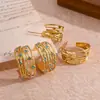 Pendientes Vintage Huecos Versátiles Estilo Francés para Mujer, Lujo Ligero Multicapa Incrustados con Diamantes Diseño de Forma de C de Alta Gama, Pendientes de Moda Versátiles