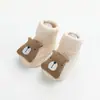 Novas Meias Infantis Outono e Inverno com Pontos Antiderrapantes, Meias para Chão de Bebê, Meias para Bebê Andar, Acessórios de Desenho Animado, Meias de Cano Médio