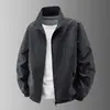 Chaqueta popular de estilo americano para hombre 2025, versátil para primavera y otoño, casual, deportiva, para exteriores, cortavientos, impermeable, abrigo con cuello alto