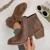 Botines estilo británico para mujer, nuevos modelos de otoño e invierno, punta redonda, tacón medio grueso, botines cortos para mujer, botines Chelsea negros al por mayor