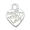 Set Mixto de 20 Accesorios para Joyería DIY de Aleación Plateada Brillante: Etiquetas en Forma de Corazón, Dijes para Pulseras, Colgantes para Collares de Amor y Adornos Colgantes