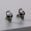 Pendientes de cabeza de fantasma góticos personalizados, estilo punk europeo y americano, con diamantes, calavera, cruz y espada, piercing de acero de titanio para hombre y mujer.