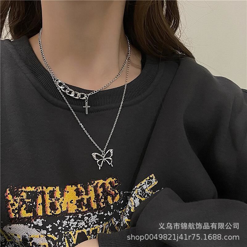 sku_蝴蝶十字项链.jpg