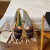 Bolsa de crochê com franjas para mulheres, novo estilo 2026, grande capacidade, bolsa tote versátil para viagem, bolsa de ombro de alta qualidade para o dia a dia