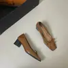 Aliguifei Ali Guifei Sapatos de Salto Grosso Elegantes Suaves Estilo Francês Sapatos de Fada Bico Quadrado para Trabalho Dia a Dia e Noite