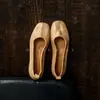 Novos sapatos baixos de couro macio estilo retrô francês para mulheres, sapatilhas, simples e versáteis, sapatos de vovó confortáveis com bico fino para mulheres
