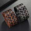 Joyería Nueva Europea y Americana Estilo Simple Retro Pulsera Ancha de Cuero Patrón Geométrico Creativo Personalizado Pulsera para Hombre