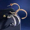 Pendientes de Aro con Forma de C Brillantes Sencillos Estilo Ins Diseño de Anillo Clásico Muestra Lujo Elegante