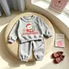 Conjunto Dulce de Primavera y Otoño para Niñas 2026 Nueva Moda Sudadera de Manga Larga y Pantalón Jogger Conjunto de Dos Piezas Tendencia
