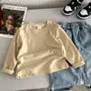 Camiseta Externa de Manga Longa Solta Infantil Primavera Outono Unissex Crianças Bebê Fofa Camada Base Top Versátil Camiseta com Máscara