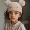 Em Estoque Aliexpress Gorro de Tricô para Bebê Gorro de Lã Quente de Inverno para Meninos e Meninas, Gorro com Pom-Pom de Pelo de Coelho Olhos Fechados para Bebês e Crianças Pequenas