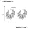 Aretes Europeos y Americanos Transfronterizos de Acero de Titanio Chapados en Oro de 18K con Diseño de Crisantemo de Ola Plisada, Aretes de Mujer Versátiles Asimétricos de Moda