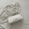 Bolsa de Ombro Estilosa, Novo Estilo, para o Dia a Dia, Estilo Baguete, para Usar sob o Braço, para Mulheres, Fresca e de Grande Capacidade, Design Popular Doce com Bolinhas para o Verão de 2026