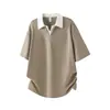 Yidao Vintage 2026 Verano Nuevo Estilo Americano Marca de Moda Camiseta Deportiva Casual de Dos Piezas Falsas con Cuello en V y Manga Corta Estilo Old Money para Hombre